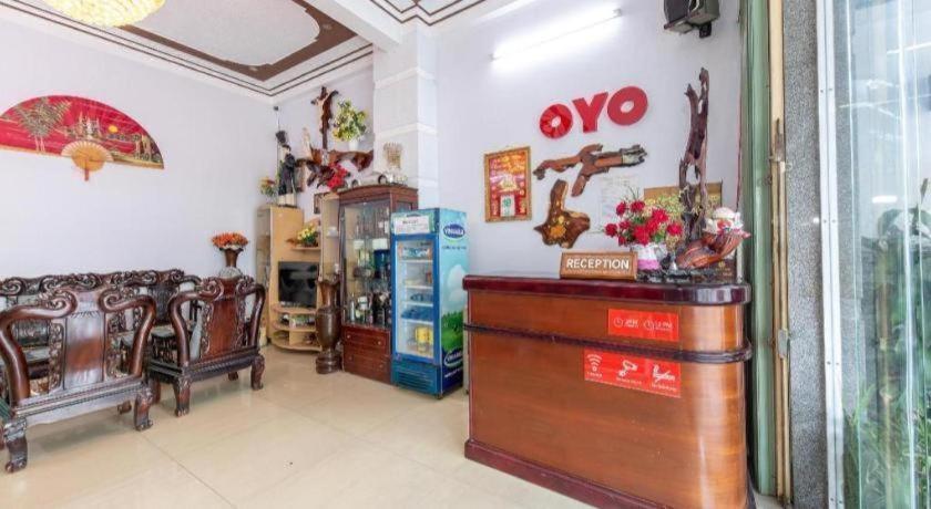 Oyo-898丰邵酒店 芽庄 外观 照片